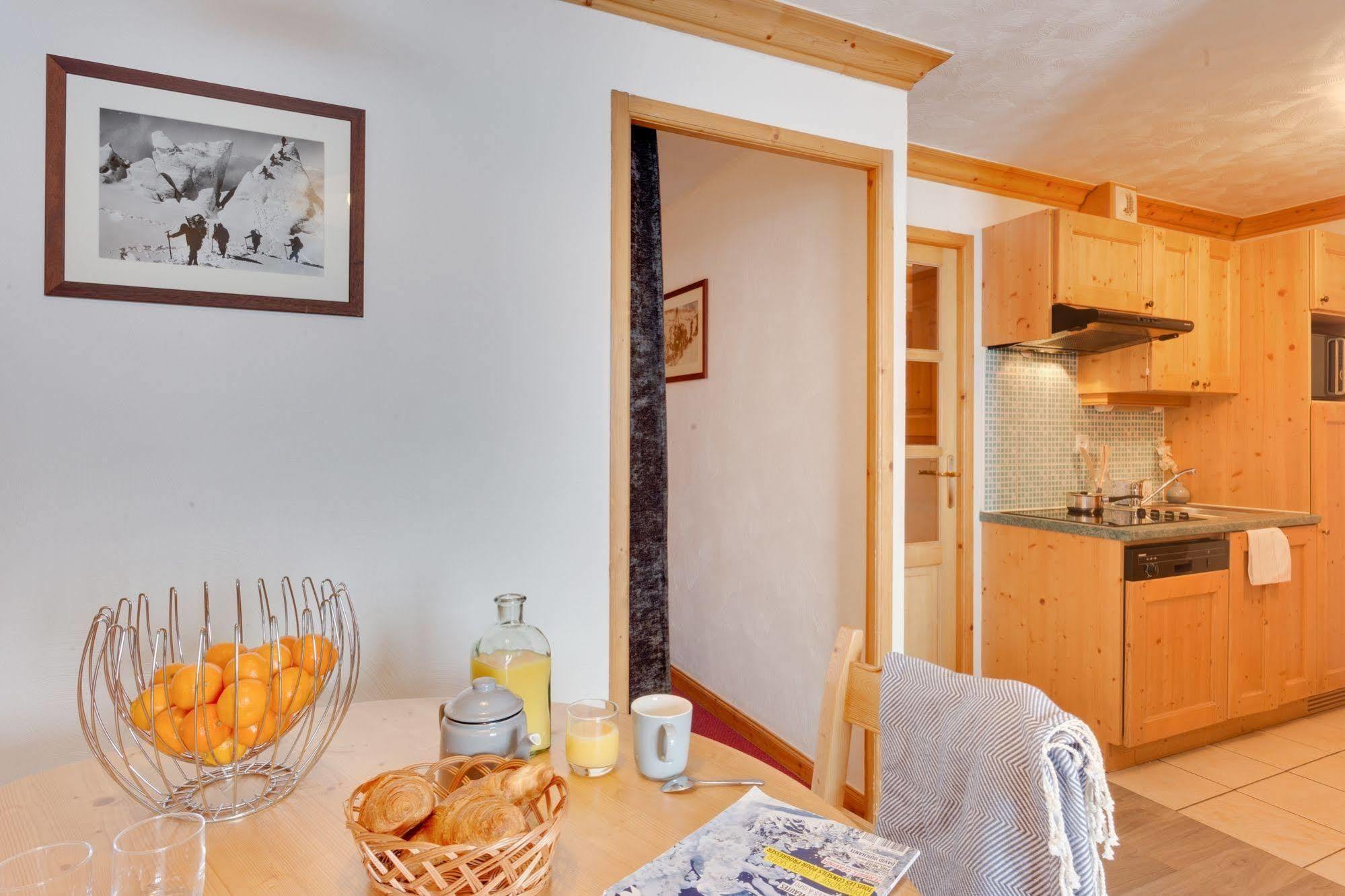 Residence Chalet De L'Adonis Saint-Martin-de-Belleville Eksteriør billede